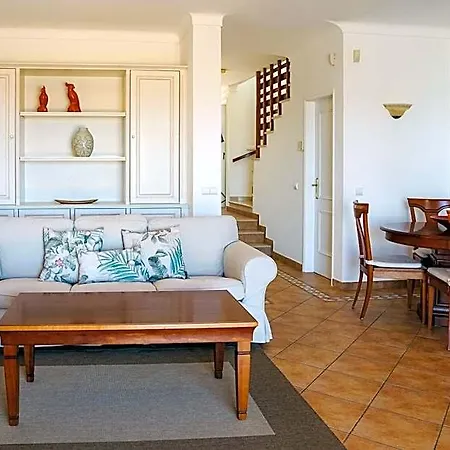 Moradias Rufino 3* Albufeira
