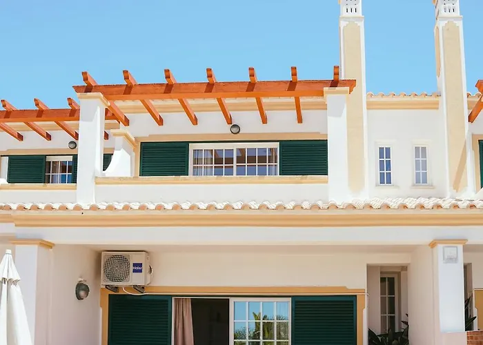 Moradias Rufino 3* Albufeira